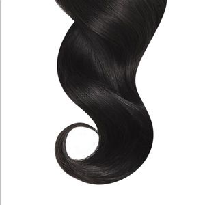 Glamseamless 1B black tape in remy hair extensions